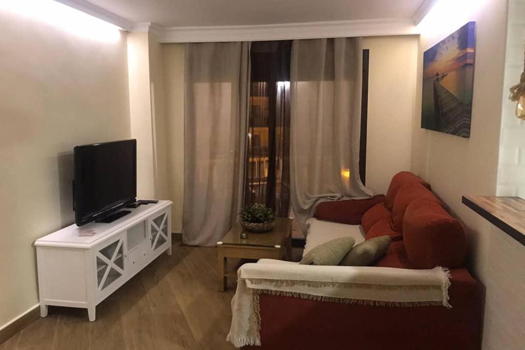 Coqueto Apartamento En Puerto Marina Con Piscina Бенальмадена Екстер'єр фото