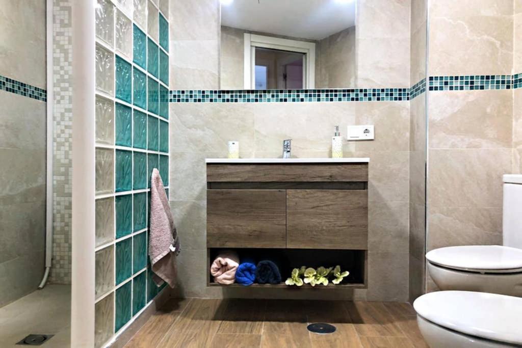 Coqueto Apartamento En Puerto Marina Con Piscina Бенальмадена Екстер'єр фото